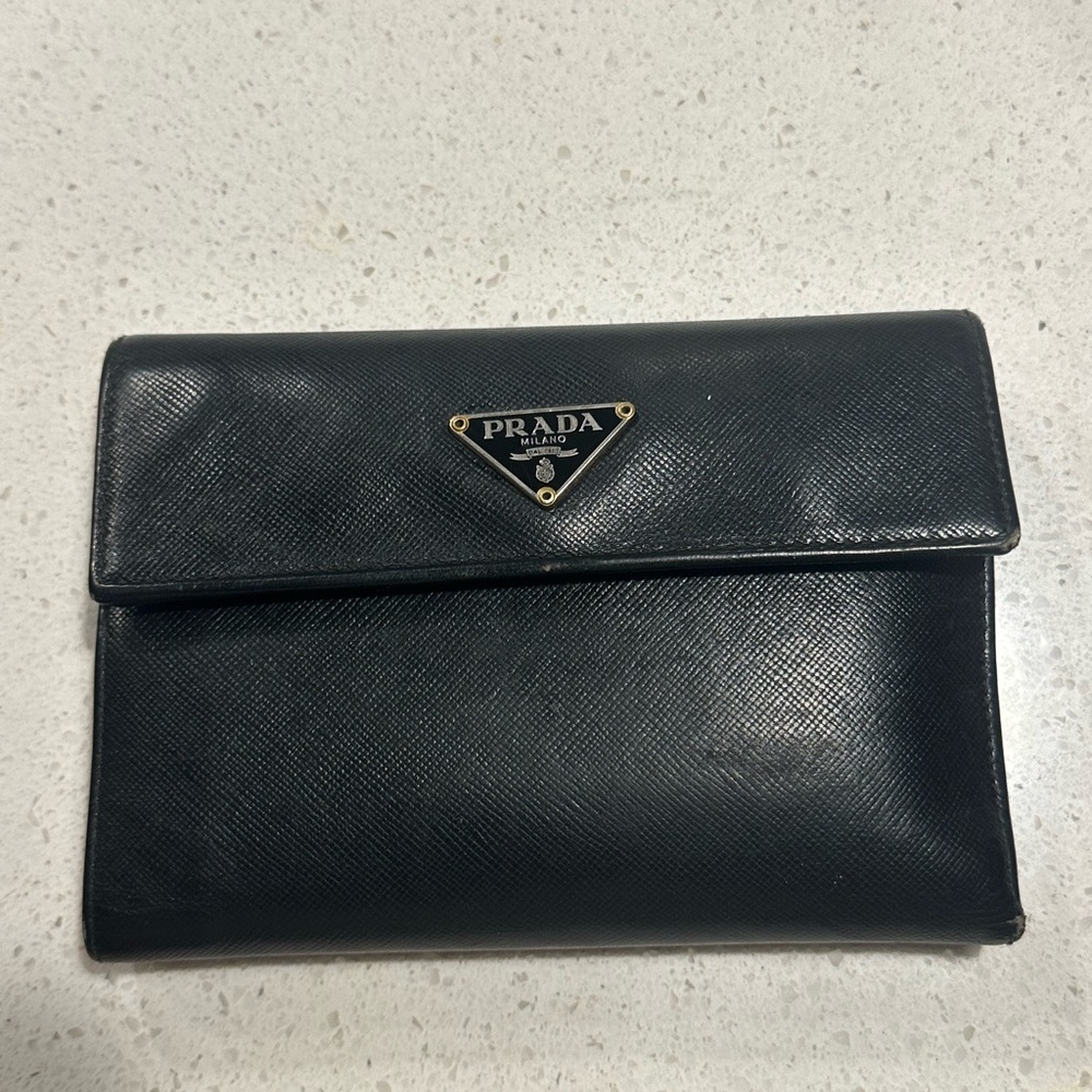 Prada Wallet Purse Cardholder Black